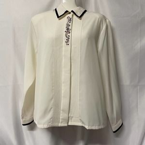 Koret Petites Blouse New NWT Size 10 Vintage Velvet Collar Embroidered